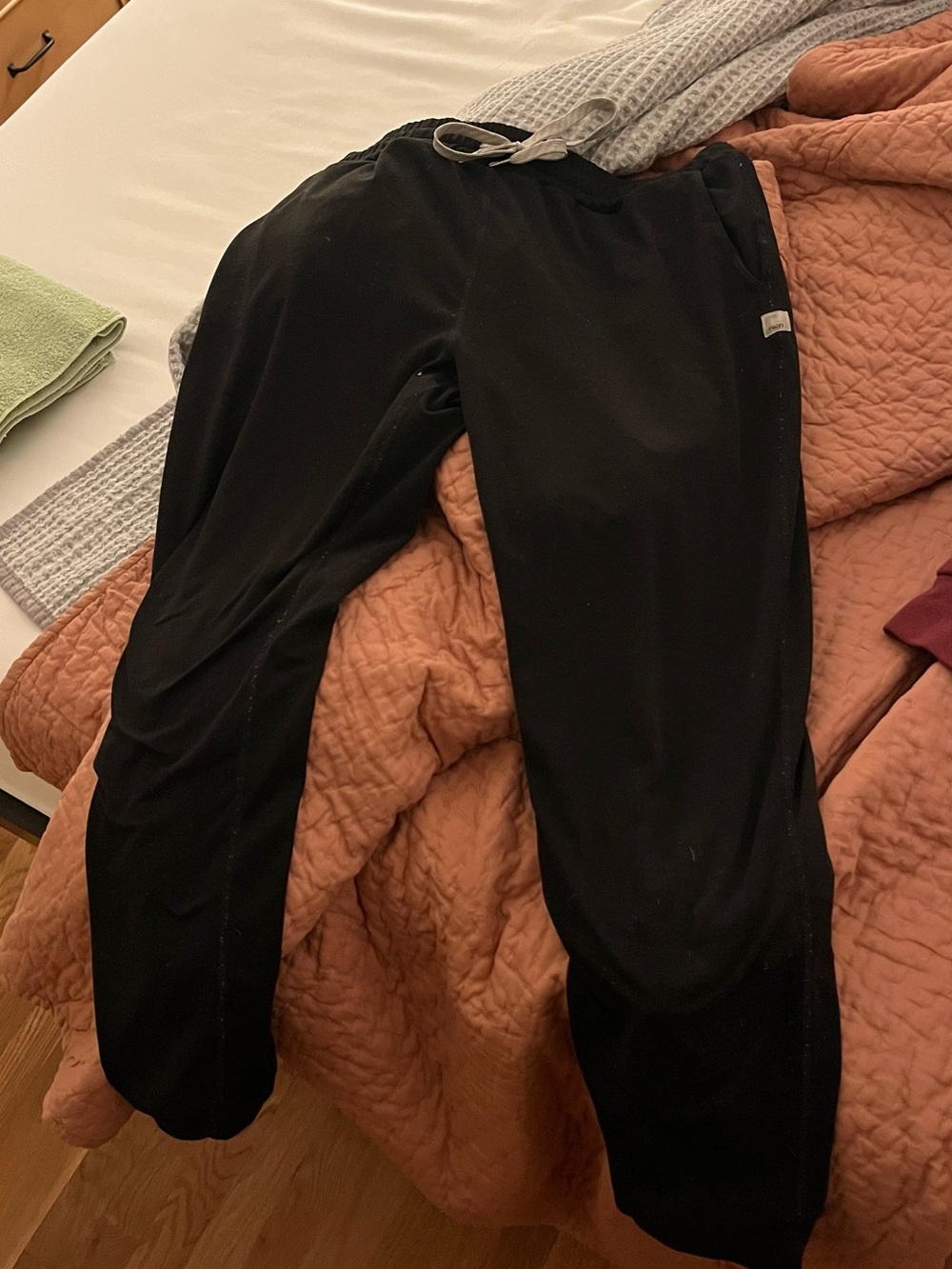 Vuori Black Jogger Pants